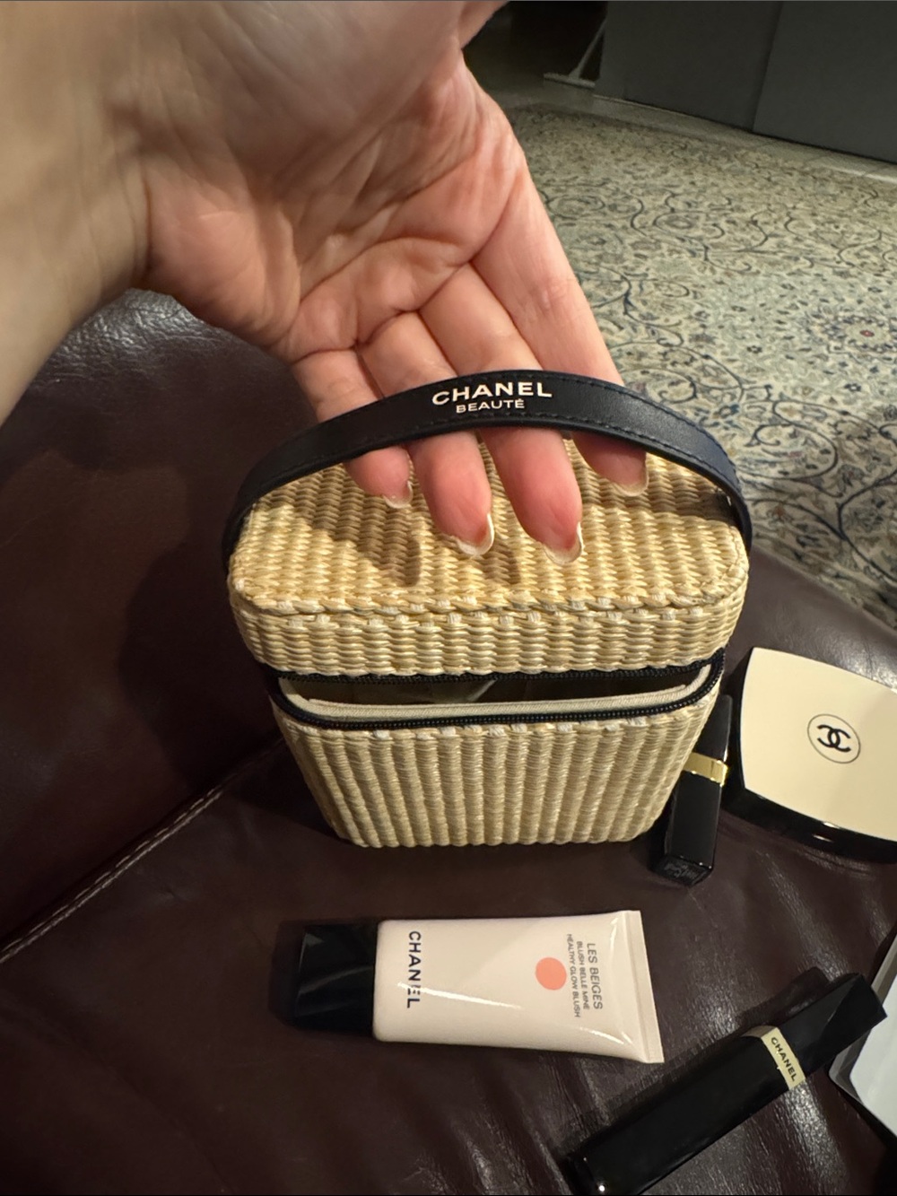 CHANEL Les Beiges Healthy Summer Essentials